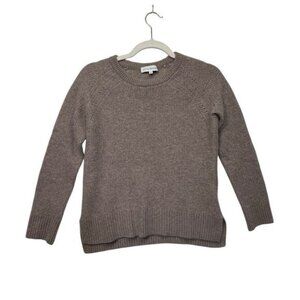 Xs White + Warren 100% Cashmere Sweater- small hole in back of sleeve